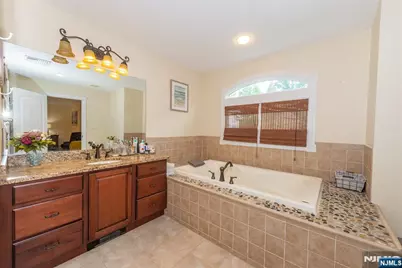 4 Kingsberry Avenue, Westwood, NJ 07675 - Photo 11