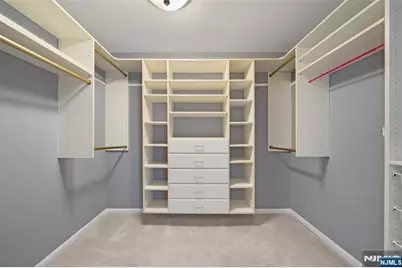 402 Jefferson Court 402 #402, Edgewater, NJ 07020 - Photo 13