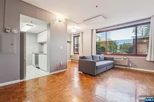 100 Old Palisade Road L7, Fort Lee, NJ 07024 - Photo 5