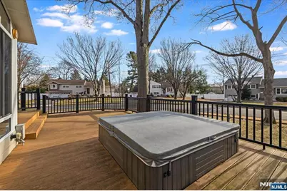 715 Bush Place, Paramus, NJ 07652 - Photo 23