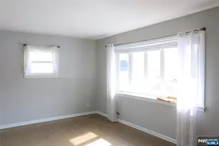 118 Hobart Ave, Rutherford, NJ 07070 - Photo 11