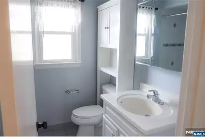 118 Hobart Avenue, Rutherford, NJ 07070 - Photo 17
