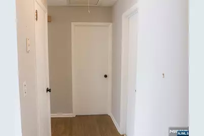 118 Hobart Avenue, Rutherford, NJ 07070 - Photo 19