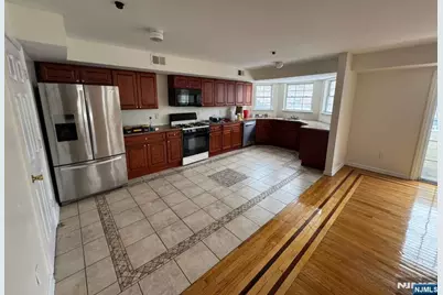 787-789 Clinton Avenue, Newark, NJ 07108 - Photo 3