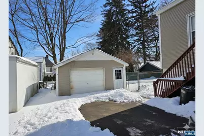32 Harrison Avenue, West Orange Township, NJ 07052 - Photo 11