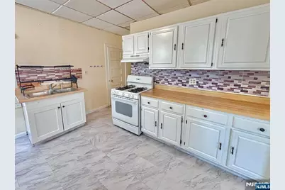 32 Harrison Avenue, West Orange Township, NJ 07052 - Photo 5