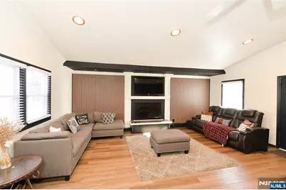 648 Spring Valley Road, Maywood, NJ 07607 - Photo 11