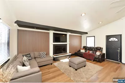 648 Spring Valley Road, Maywood, NJ 07607 - Photo 9