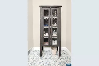 19 Crescent Hollow Court, Ramsey, NJ 07446 - Photo 21