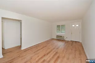 250 Oak H4, Ridgewood, NJ 07450 - Photo 7