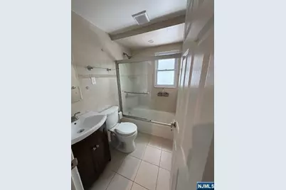 531 Walnut Street 2 #2, Ridgefield, NJ 07657 - Photo 5