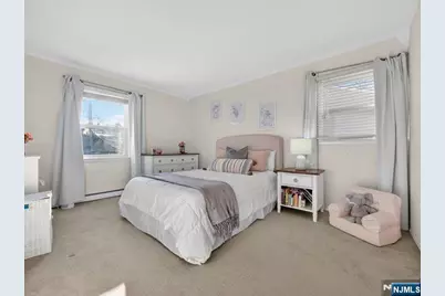 33 Sherwood Drive, Ramsey, NJ 07446 - Photo 11