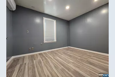 282 Harding Avenue 1st Fl #1st Fl, Teaneck Township, NJ 07666 - Photo 9