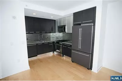 2 2nd Street 1608 #1608, Jersey City, NJ 07302 - Photo 5
