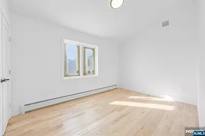 762 Williams Place A #A, Cliffside Park, NJ 07010 - Photo 19