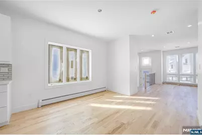 762 Williams Place A #A, Cliffside Park, NJ 07010 - Photo 9