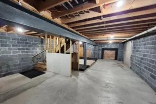 128 Big Piece Rd, Fairfield, NJ 07004 - Photo 17