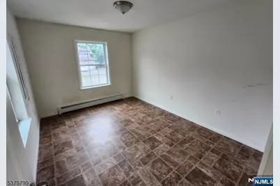 128 Big Piece Road, Fairfield, NJ 07004 - Photo 7