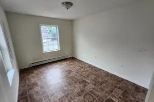 128 Big Piece Rd, Fairfield, NJ 07004 - Photo 7