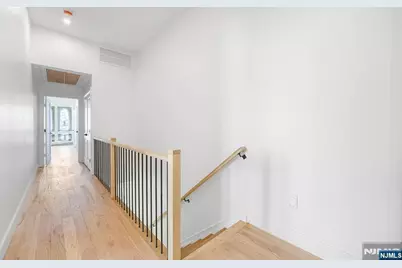 762 Williams Place B #B, Cliffside Park, NJ 07010 - Photo 17