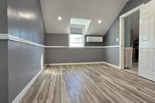 282 Harding Ave 2nd Fl, Teaneck Township, NJ 07666 - Photo 9