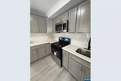 146 Maple Street 2 #2, Kearny, NJ 07032 - Photo 9