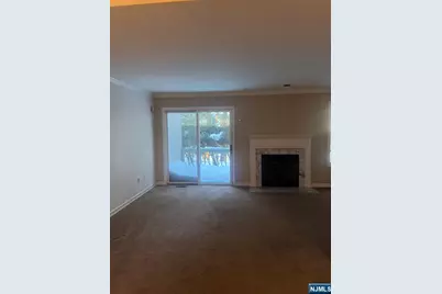 599 Apache Court, Mahwah, NJ 07430 - Photo 7