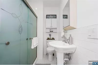 9005 Smith Avenue, North Bergen, NJ 07047 - Photo 13