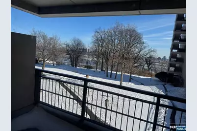 2 Horizon Road G-2 #G-2, Fort Lee, NJ 07024 - Photo 13