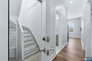 913 S 18th Street 2, Newark, NJ 07108 - Photo 7