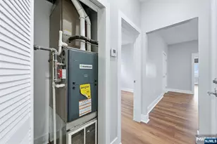 913 S 18th Street 2, Newark, NJ 07108 - Photo 23