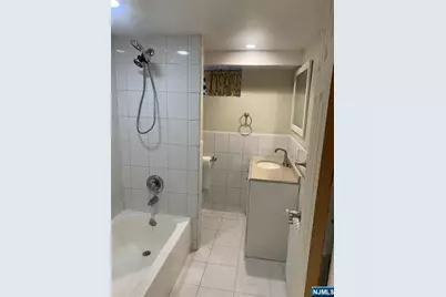 272 Day Avenue, Fairview, NJ 07022 - Photo 7