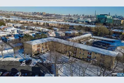 2 Radio Avenue C12 #C12, Secaucus, NJ 07094 - Photo 3