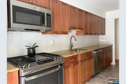 724 6th Street 1 #1, Carlstadt, NJ 07072 - Photo 9