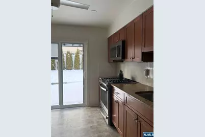 724 6th Street 1 #1, Carlstadt, NJ 07072 - Photo 7