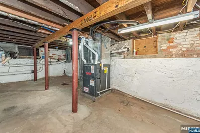 204 E Lindsley, Cedar Grove, NJ 07009 - Photo 21