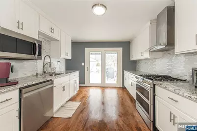 204 E Lindsley, Cedar Grove, NJ 07009 - Photo 3