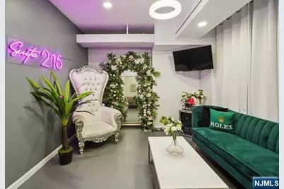 1207 Anderson Avenue, Fort Lee, NJ 07024 - Photo 13