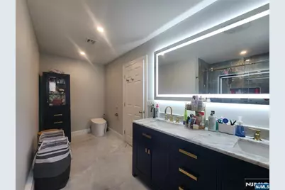 194 8th Street, Cresskill, NJ 07626 - Photo 21