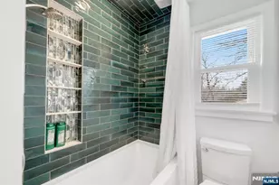 490 Albert Pl, New Milford, NJ 07646 - Photo 21