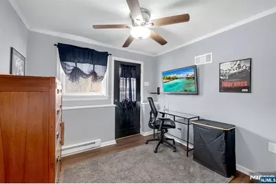 490 Albert Place, New Milford, NJ 07646 - Photo 35