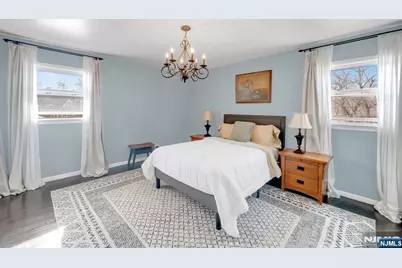 490 Albert Place, New Milford, NJ 07646 - Photo 27