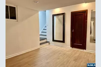 695 Palisade Avenue, Cliffside Park, NJ 07010 - Photo 25