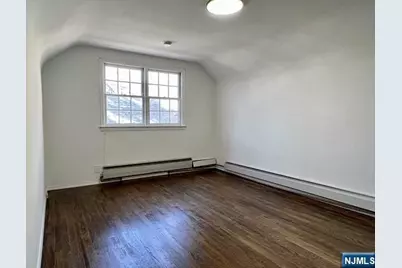 695 Palisade Avenue, Cliffside Park, NJ 07010 - Photo 23