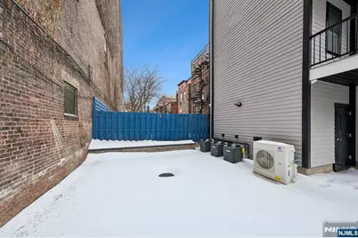 52 James Street 1 #1, Newark, NJ 07102 - Photo 23