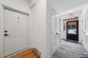 52 James Street 1, Newark, NJ 07102 - Photo 21