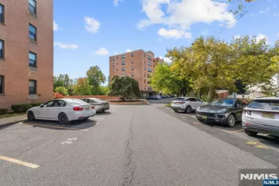 2348 Linwood Avenue 1K #1K, Fort Lee, NJ 07024 - Photo 23