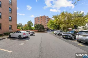2348 Linwood Ave 1K, Fort Lee, NJ 07024 - Photo 23