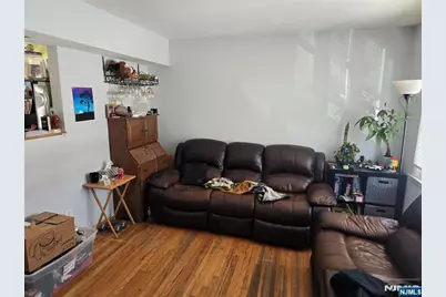 127 Glenwild Avenue, Bloomingdale, NJ 07403 - Photo 3