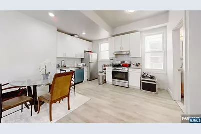 368 Elm Street, Newark, NJ 07105 - Photo 11